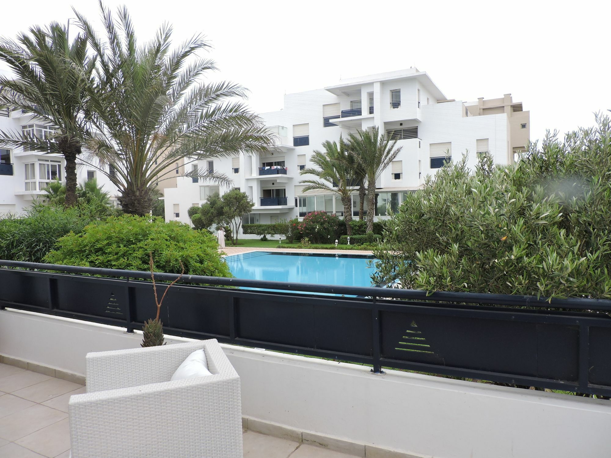 Stunning Loft With Pools Near The Beach As-Sawíra Exteriér fotografie