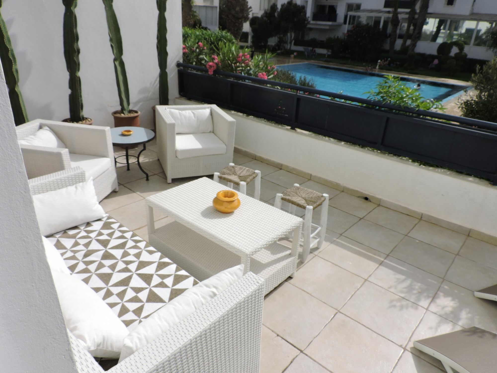Stunning Loft With Pools Near The Beach As-Sawíra Exteriér fotografie