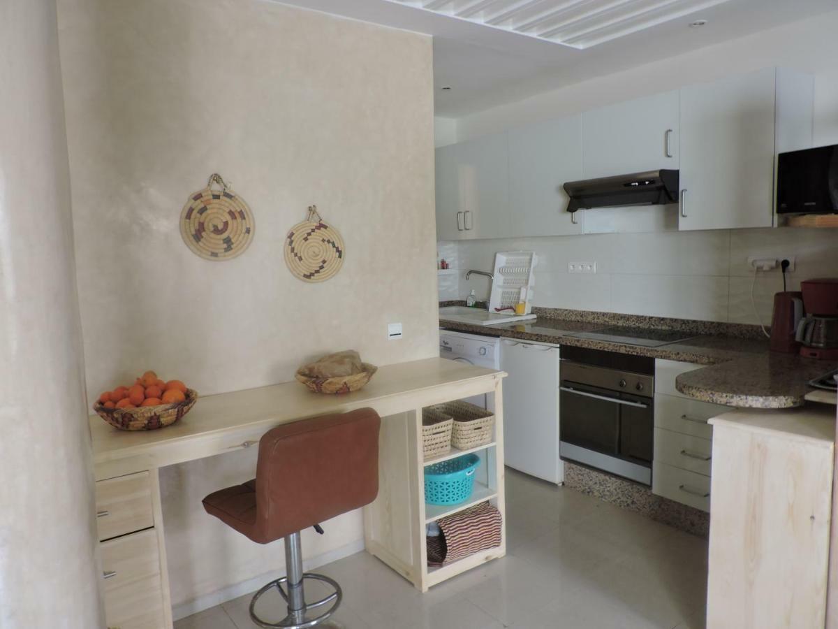 Stunning Loft With Pools Near The Beach As-Sawíra Exteriér fotografie